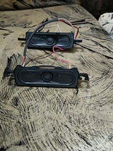 Lcd Speakers