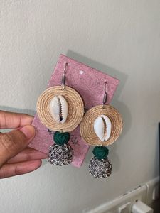 Handmade Cowri Detail Earring