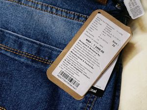 Y2K heavy washed jeans from Roadster