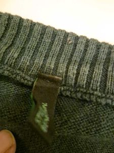 Sweater By Benetton Oringinal
