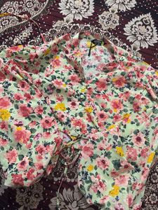 Floral Print Button-Up Blouse