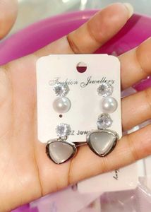 Chic Pearl &amp; Crystal Heart Earrings