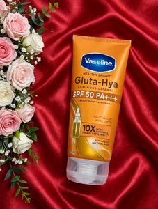 Vaseline Gluta-Hya Sunscreen SPF 50