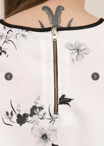 Chic Floral Print Top