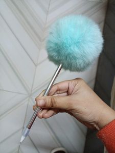 Fur Ball Pen