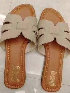 Stylish Beige Flat Sandals