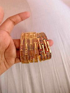 Gold Tone Bangle Set