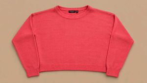 CORAL PINK TEXTURED KNIT SWEATER