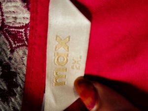 Red &amp; Gold Embellished Kurti