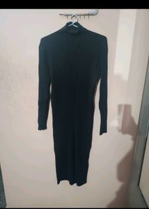 NEW -Black Bodycon Dress