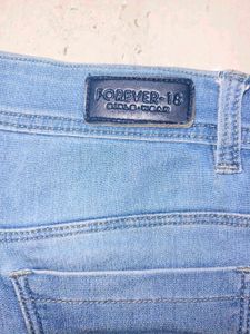 SkyBlue All-Season Women’s Denim 👖☀️❄️