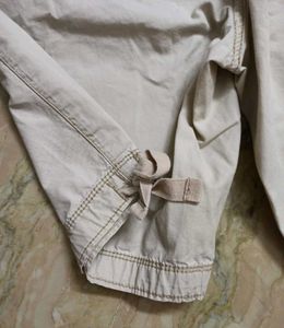St. John's Bay women's khaki cargo shorts