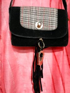 Velvet Black Sling Bag 😍