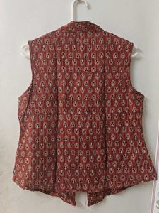 Stylish Printed Sleeveless Top