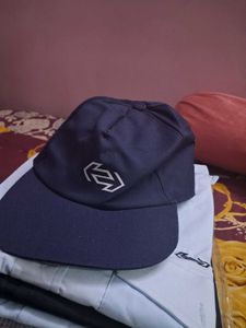 Stylish Black Cap with Checkerband