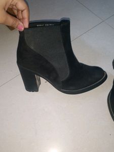 Catwalk Ankle Length Boots