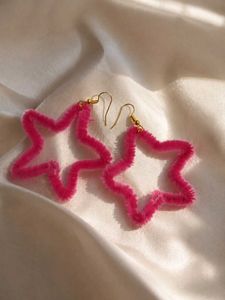 Fuzzy Pink Star Earrings &amp; hair clip