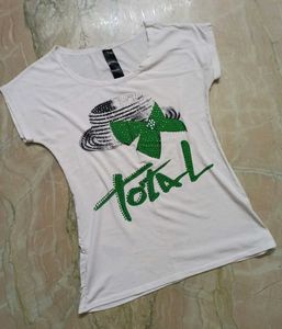 White Graphic T-Shirt with Rhinestone Hat &amp; Bow