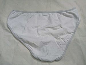 💛 Comfortable White Briefs