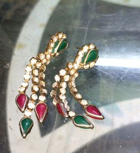 Neck set with eyer rings tone chain metal