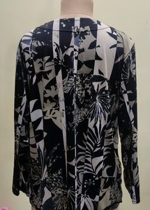 New Unused Lycra Tops, Size XL