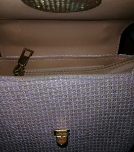 Pink Coquette SideBag 🌸 (With Chain)