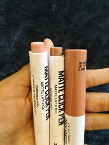 3 Matte Lipsticks Bundle
