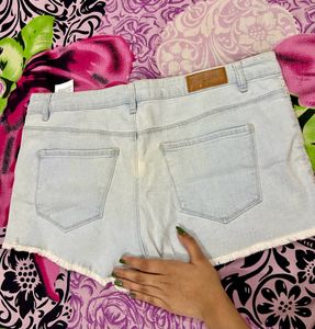 Vero Moda Designer Blue Shorts