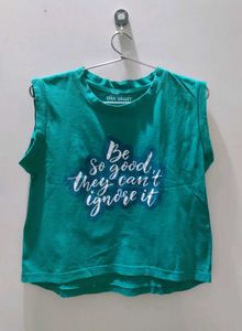 Boxy Fit Crop Top
