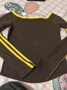 Brown Long Sleeve Graphic T-Shirt