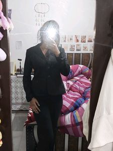 Van Huesen Blazer And Pant Women
