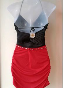 Black Sleeveless Top