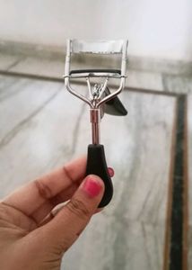 Eyelash Curler