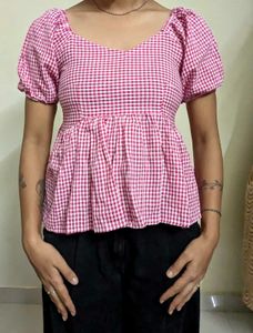 Cute Pink Gingham Puff Sleeve Top🌸