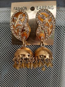 golden jhumkas
