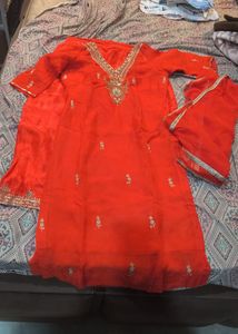 Elegant Orange Kurta Set with Dupatta😍