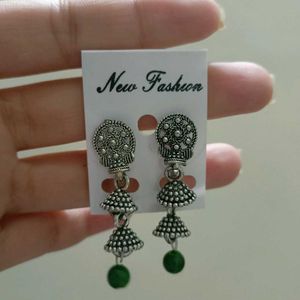Jhumka earring