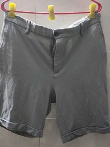 Zara Men's Grey Casual Shorts