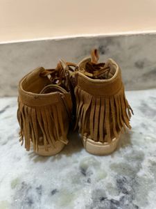 Stylish Brown Suede Fringe Sneakers