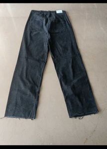 Stylish Black Wide-Leg Jeans