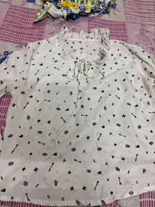 Cute White Printed Top | Excellent Condition