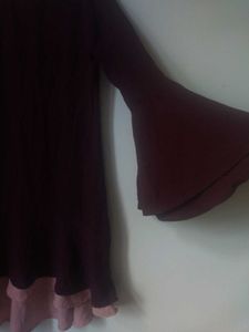 Chic Burgundy Bell Sleeve Dress