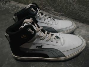 Puma Sneakers