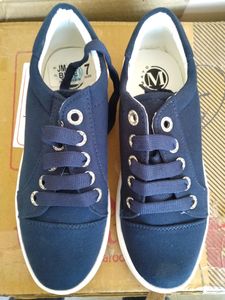 Canvas Shoes For Girls