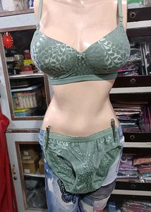 Elegant Lace Lingerie Set