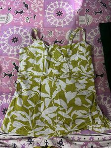 Green Leaf Print Mini top
