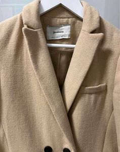 Elegant Stradivarius Beige Coat