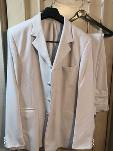 Classic Men's White 2 Pc Suit Set (with cover)