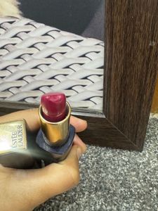 unused 2 Estee Lauder Lipstick- fixed price