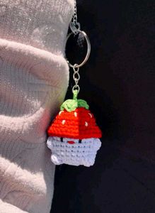 mushroom🍄 crochet Keychain